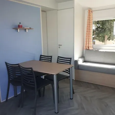 Mobilhom Herve 2* Condrieu